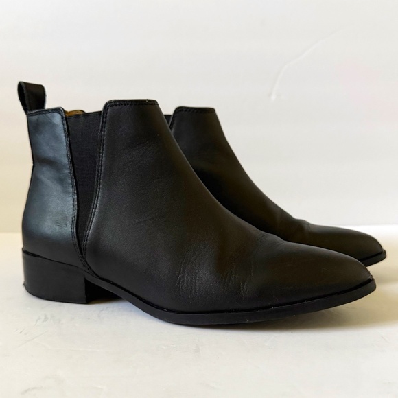 Nisolo Eva Everyday Black Leather Chelsea Boots Size 8 - Picture 1 of 13